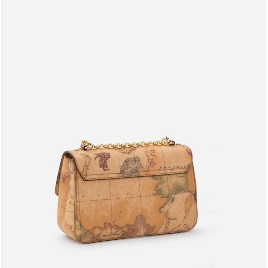 tsanta-omou-camel-4